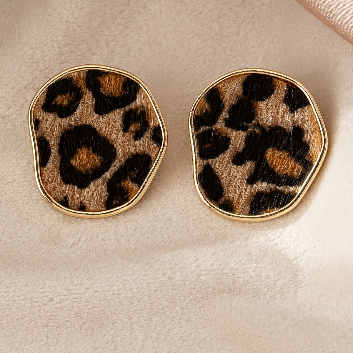 https://img.kwcdn.com/product/fancy/0588e950-c13d-4203-9054-dfef8c7ace0c.jpg