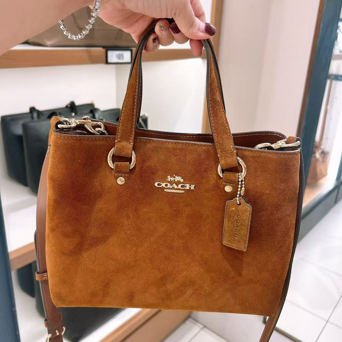 https://img.kwcdn.com/local-goods-image/449c0582/76bc904c-1477-4302-bece-8375c95e7b12.jpeg
